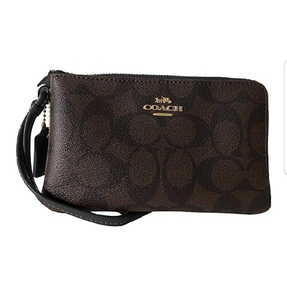 Coach Handbags - Coach Leather Zip Wristlet